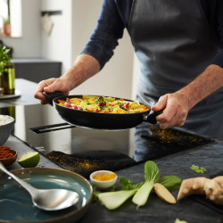FISSLER Essential® tava sa dvije ručke, 28 cm, 2.50 lit , keramički premaz bez PFAS/PTFE, 111-101-28-100/0