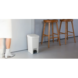 BRABANTIA 800443 , kanta za otpad, 16 litara, svijetlo siva
